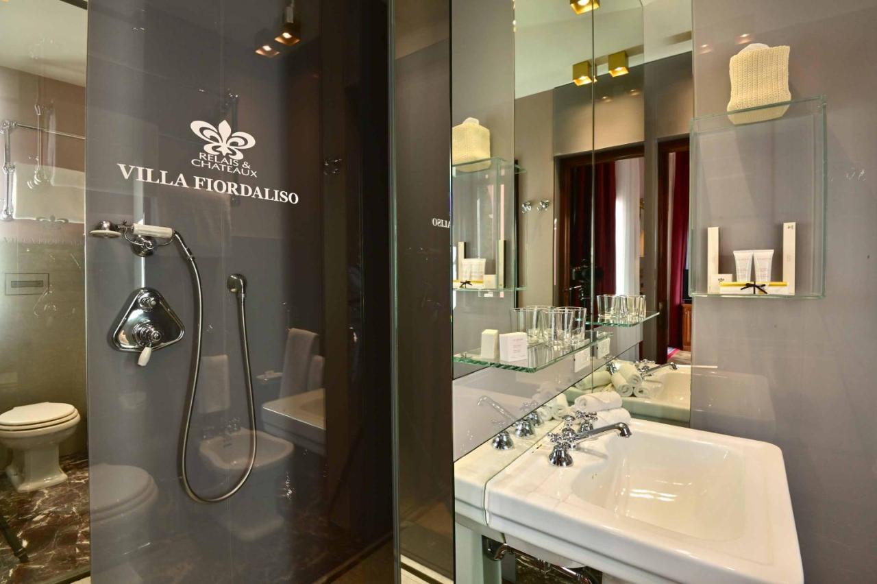 Hotel Villa Fiordaliso Гардоне Ривьера Экстерьер фото